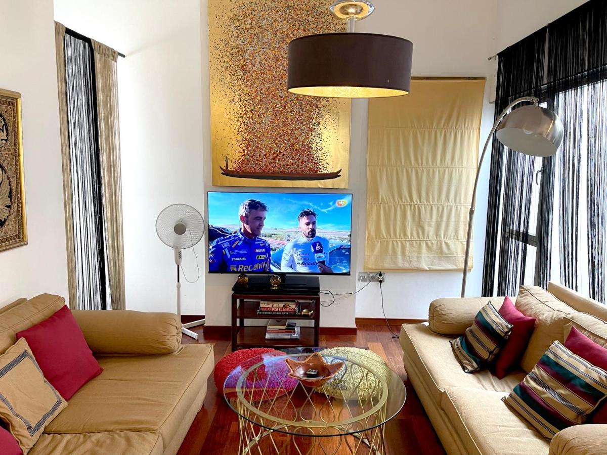 Atico En Plaza De La Constitucion 3 Bedrooms Малага Экстерьер фото