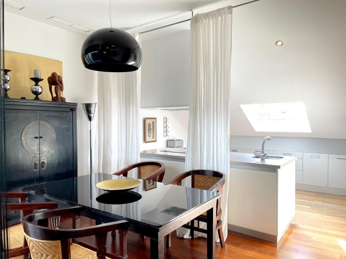 Atico En Plaza De La Constitucion 3 Bedrooms Малага Экстерьер фото