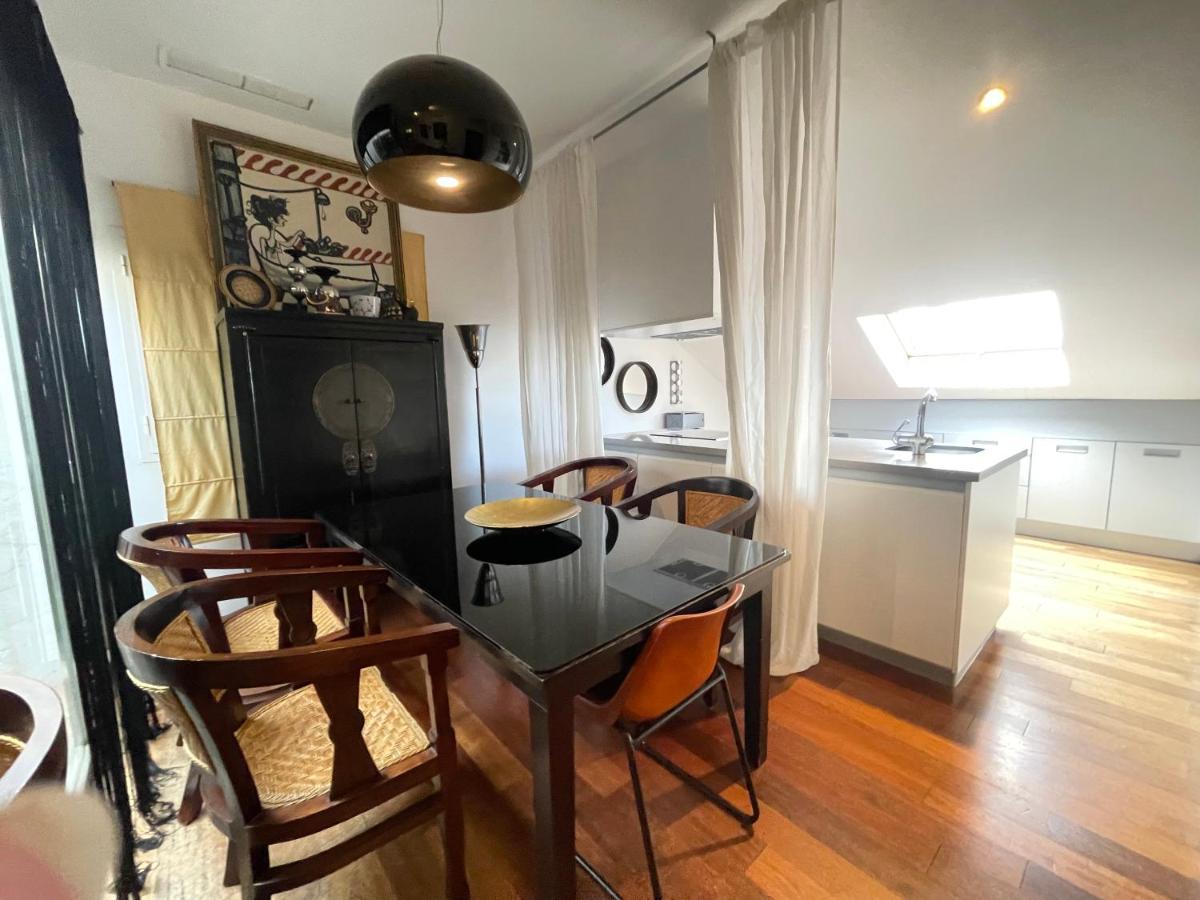 Atico En Plaza De La Constitucion 3 Bedrooms Малага Экстерьер фото